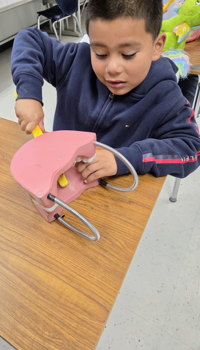 Bryana Morales (@bmorales_dws) on Twitter photo Thank you <a href="/EPD4KOutreach/">EP Dentistry 4 Kids</a> for providing this to our students 🦷 #BestPartnersInEducation
<a href="/LCARRILLO_DWS/">Luis Carrillo</a> <a href="/HValverde_DWS/">Hazel Valverde</a> Thank you <a href="/EPD4KOutreach/">EP Dentistry 4 Kids</a> for providing this to our students 🦷 #BestPartnersInEducation
<a href="/LCARRILLO_DWS/">Luis Carrillo</a> <a href="/HValverde_DWS/">Hazel Valverde</a>