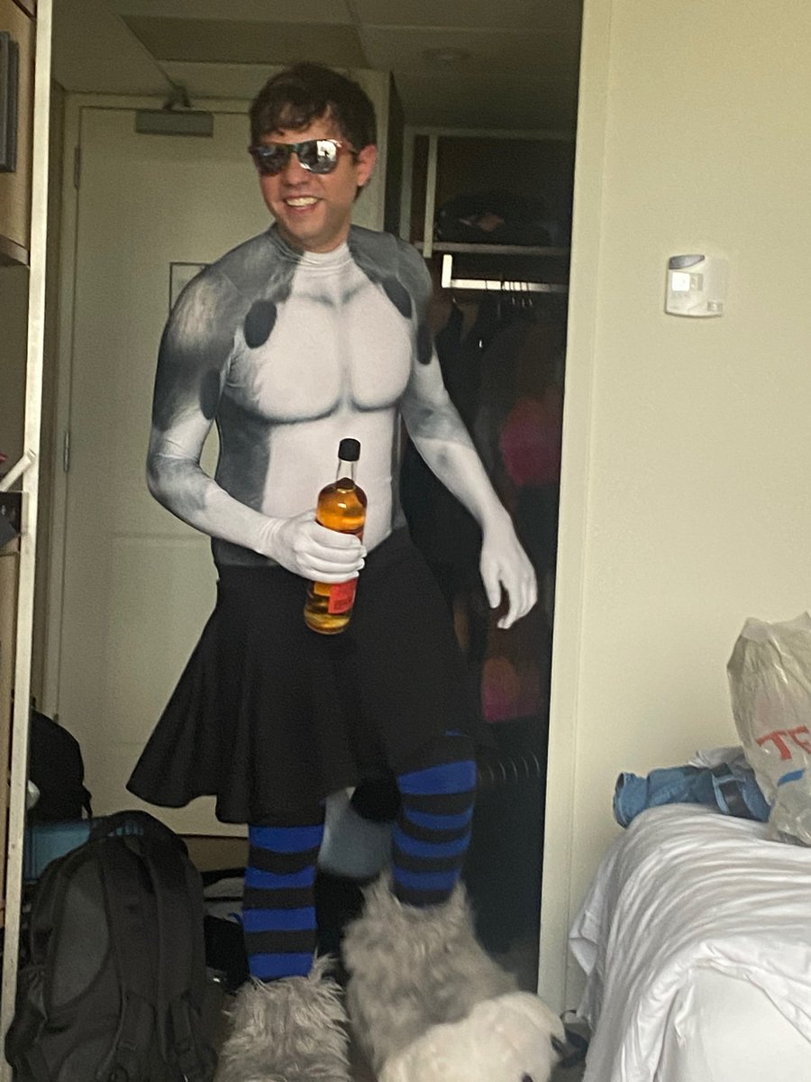 Rolling up to the parties ready for action. #FWA2025

<a href="/KioShepherd/">Swirly Eyed Shep</a> for the photo