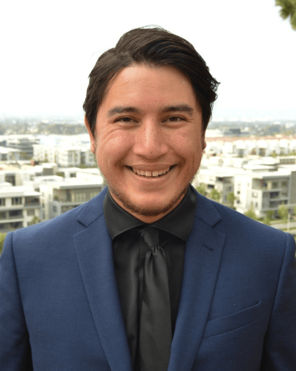 CustomBuiltMI's tweet photo. Today, we’re celebrating 2 amazing years with our Content Manager, Joey Cahn! Joey plays a key role in sharing Custom Built’s mission and helping homeowners feel confident in their remodeling journey. Here’s to many more milestones ahead!  🎉🎉

#WorkAnniversary #CustomBuiltMI https://t.co/kKxEk0M4qi