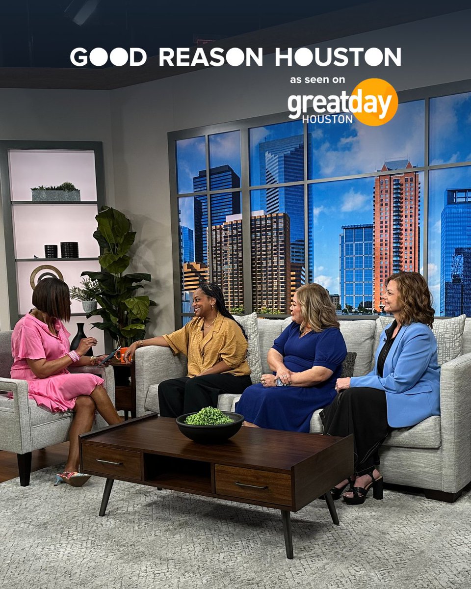 GoodReasonHou's tweet photo. Behind the scenes with @PasadenaISD_TX's Superintendent and Melillo Middle School's Principal after their LIVE feature on @GreatDayHouston! 🎉 So proud of Melillo MS, a 2025 School That Inspires, for their innovative approach. #school #inspiring #houston #teacherappreciationweek https://t.co/6vzCyri23d