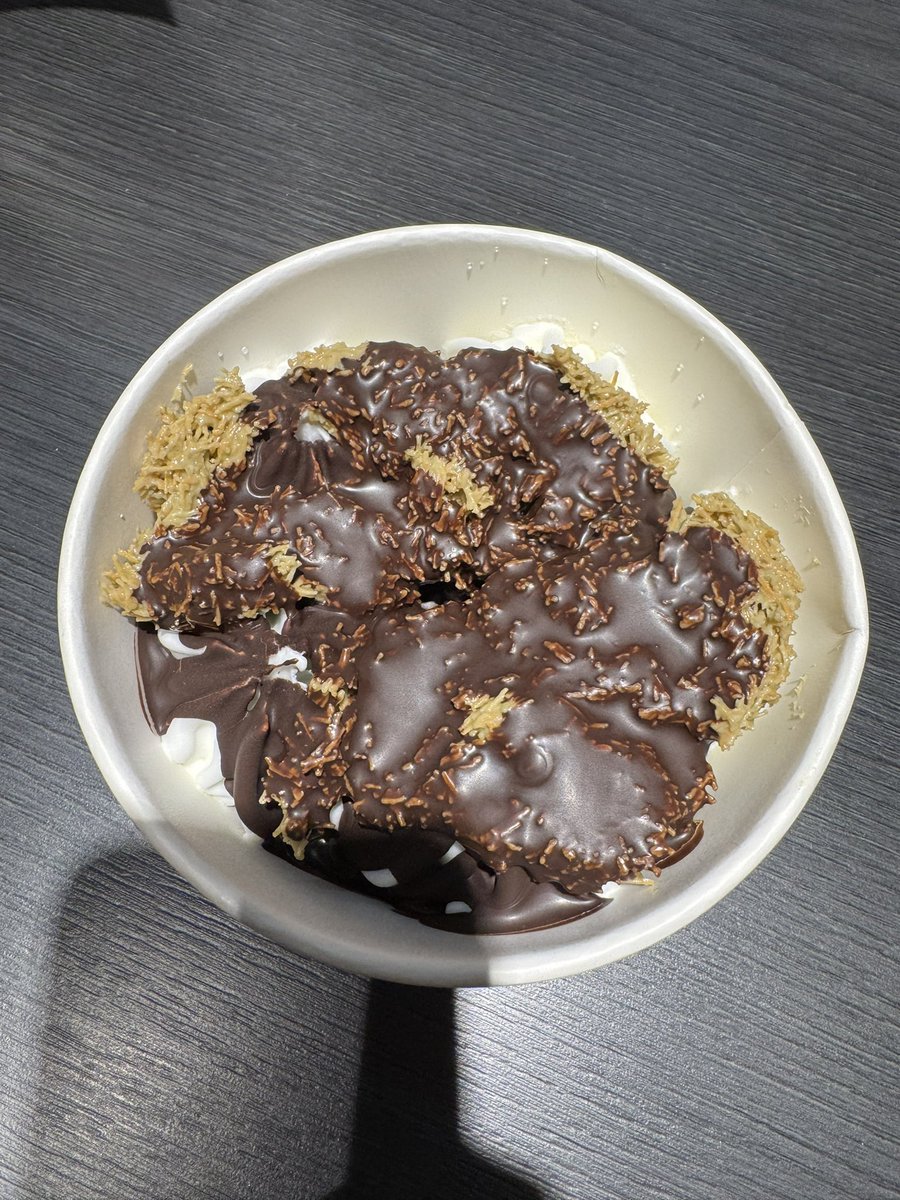 xleexekdnjs's tweet image. ✨ 요아정 내 맘대로 요거트 아이스크림

7/10

지독한 두바이 사랑.