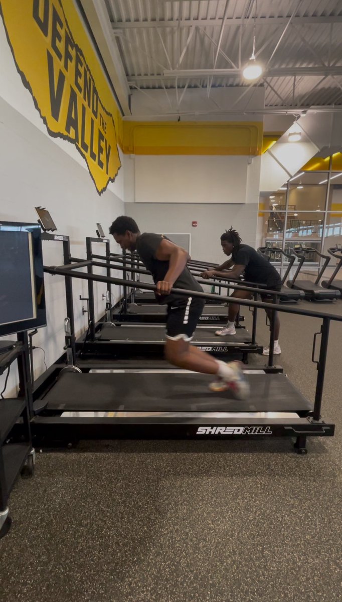 To reinforce we are chasing shapes, not MPH, we power down the📱and congest the storage of our phones w/ <a href="/SHREDmillSpeed/">SHREDmill</a> Gear 2 profile videos &amp; the 48792 screenshots that follow. 

MPH are fun to look at, but a high number in Gear 2 doesn’t always equal fast on the ground.