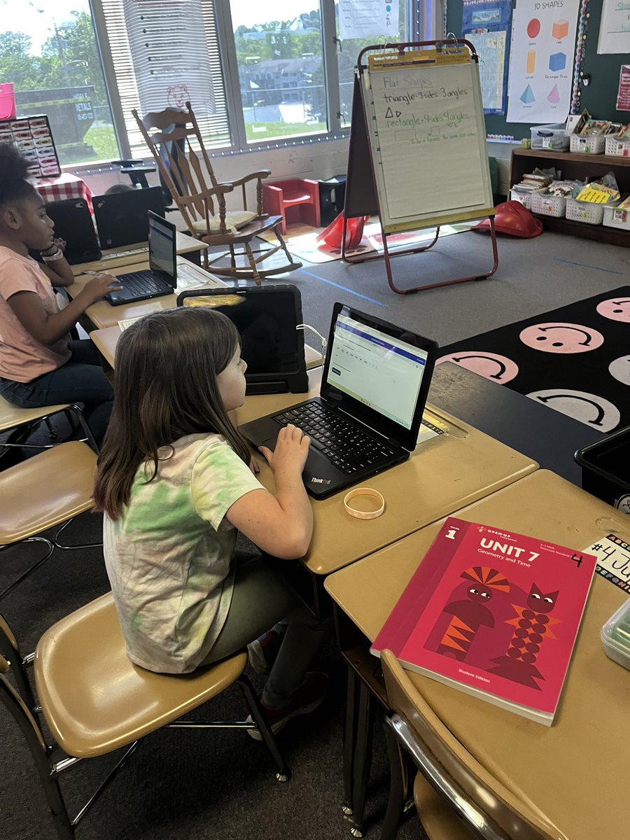 mlchenot's tweet image. Comparing fractions, transferring IT skills from iPads to laptops, fluency drills and prepping for Mother’ Day…. It’s busy in 1st grade! @WBESbears