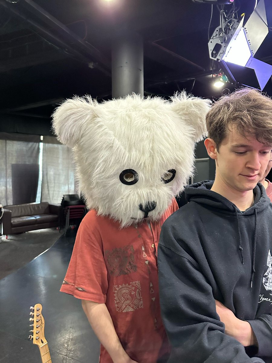 :Panic :Over tweet media