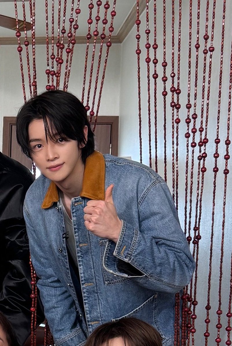 HOURLYRAMAA's tweet image. hmmm? #bambyeol