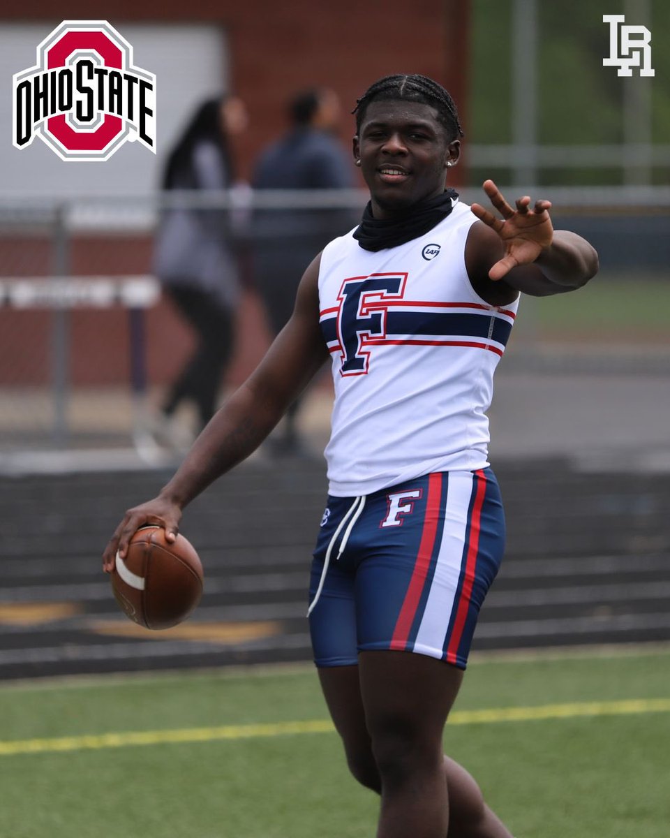 Ohio State is keeping tabs on in-state running back Deon'Dray Richard in the 2027 class 👀

“Coach Johnson… He’s been showing me the in and outs at Ohio State.”

READ: on3.com/teams/ohio-sta…