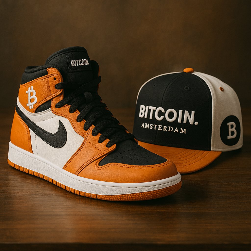 FashionBitcoin's tweet photo. Stijl ontmoet technologie.
Van de straat naar het veld – Bitcoin Amsterdam staat voor meer dan alleen crypto. Zou jij ze dragen?

#BitcoinAmsterdam #CryptoStyle #Streetwear #NikeCustom #BitcoinSneakers #LimitedEdition #JustDoIt https://t.co/lszg6YOD7o