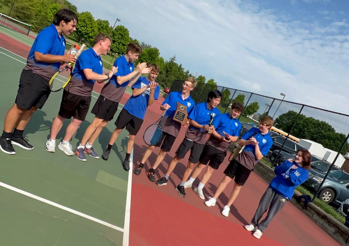 Introducing your Class 1 District 3 Team Tennis Champions. We battled adversity all season, and this match was no different. We started it yesterday and had to stop it midway through due to weather, but we finished the job today! #PawsUp #CougarsTennis