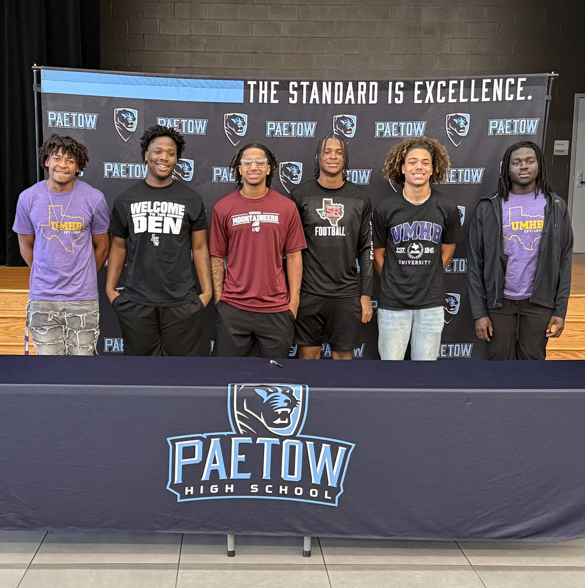 Paetow Football (@paetowfootball) on Twitter photo Congratulations to our latest athletes <a href="/PaetowHS/">Paetow High School</a> on signing today❗️
#KeepIt🅿️ #RaiseTheStandard
<a href="/PaetowAthletics/">Paetow High School Athletics</a> <a href="/PaetowSoccer/">Paetow Soccer</a> <a href="/PaetowXC_TF/">Paetow XC/Track & Field</a> <a href="/Paetow_BSBL/">Paetow Baseball</a> Congratulations to our latest athletes <a href="/PaetowHS/">Paetow High School</a> on signing today❗️
#KeepIt🅿️ #RaiseTheStandard
<a href="/PaetowAthletics/">Paetow High School Athletics</a> <a href="/PaetowSoccer/">Paetow Soccer</a> <a href="/PaetowXC_TF/">Paetow XC/Track & Field</a> <a href="/Paetow_BSBL/">Paetow Baseball</a>