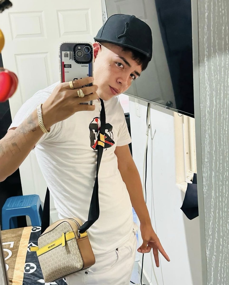 Heteros_hot69's tweet photo. Tenemos contenido nada más y nada menos de este rico Chakalito 🤤🥵
$DM$ PARA INFO. 😻🥵 https://t.co/xv8gRDETCj