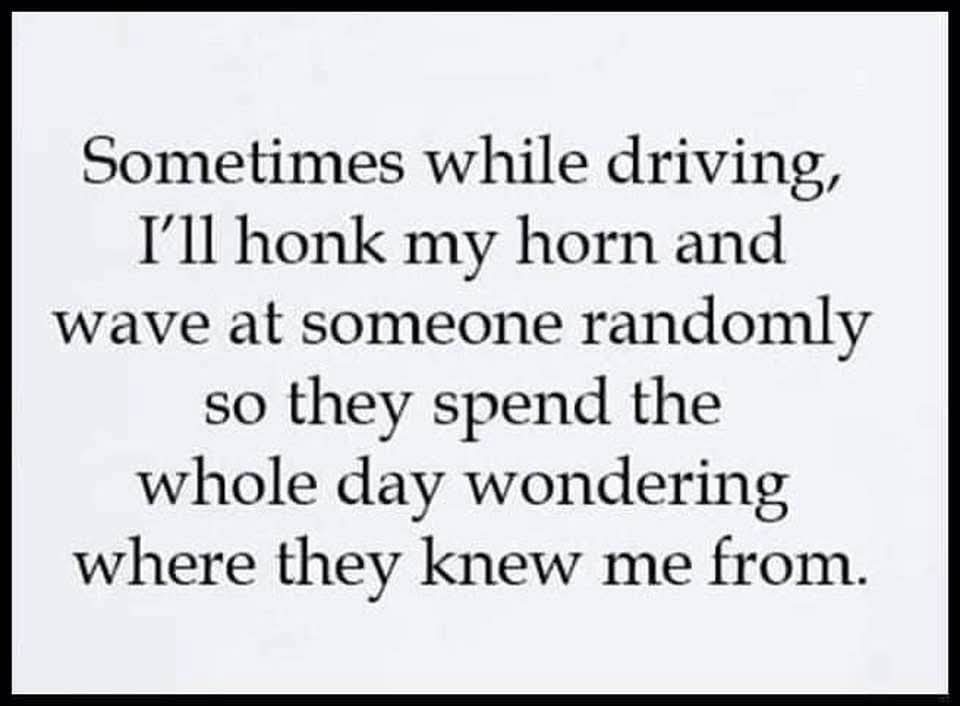 Neilfan12's tweet image. 🚗🤔 #Driving #Honk 👋 #Wave #Confused 🤔🚗