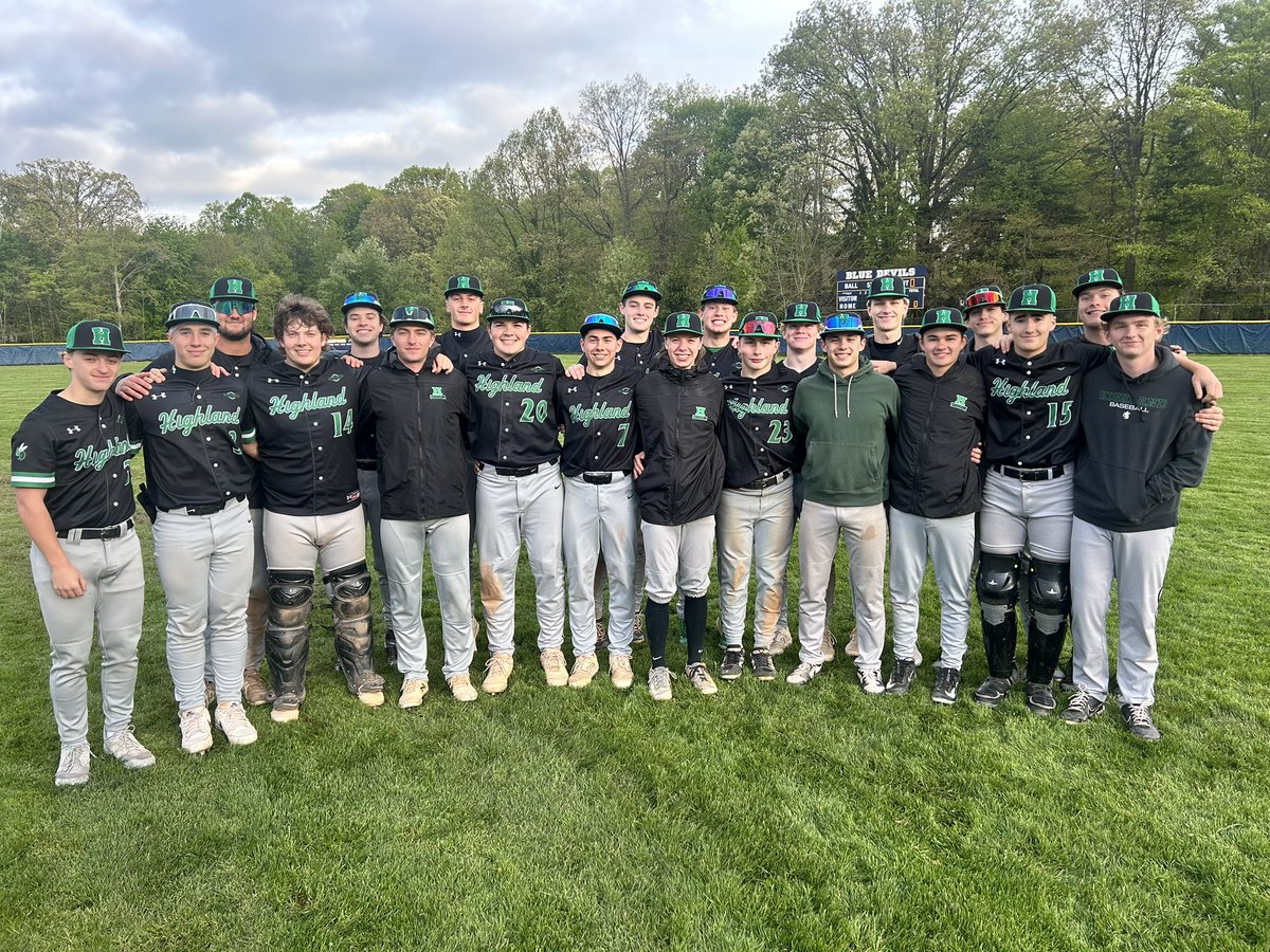 Highland Hornets Baseball (@hornet_baseball) on Twitter photo Hornets 14
Tallmadge 4
14-2 (11-0)
2025 Suburban League Champions!!!!
<a href="/ReidOney/">Reid</a> W (4-1) 5 IP, 9 H, 4 ER, 2 K
<a href="/Nick_Dobkowski/">Nick Dobkowski</a> 2 IP, 0 H, 0 R
<a href="/winston_colton/">Colton Winston</a> 3 1Bs
<a href="/CaseyMyser/">Casey Myser</a> 2 1Bs
<a href="/nradigan11/">Noah Radigan</a> 1B, HR 💣, 3 RBI
<a href="/GandaPeyton/">Peyton Ganda</a> 1B, 2B, RBI
<a href="/GradyGibb/">Grady</a> 2 1Bs, 2B, 2 RBI Hornets 14
Tallmadge 4
14-2 (11-0)
2025 Suburban League Champions!!!!
<a href="/ReidOney/">Reid</a> W (4-1) 5 IP, 9 H, 4 ER, 2 K
<a href="/Nick_Dobkowski/">Nick Dobkowski</a> 2 IP, 0 H, 0 R
<a href="/winston_colton/">Colton Winston</a> 3 1Bs
<a href="/CaseyMyser/">Casey Myser</a> 2 1Bs
<a href="/nradigan11/">Noah Radigan</a> 1B, HR 💣, 3 RBI
<a href="/GandaPeyton/">Peyton Ganda</a> 1B, 2B, RBI
<a href="/GradyGibb/">Grady</a> 2 1Bs, 2B, 2 RBI