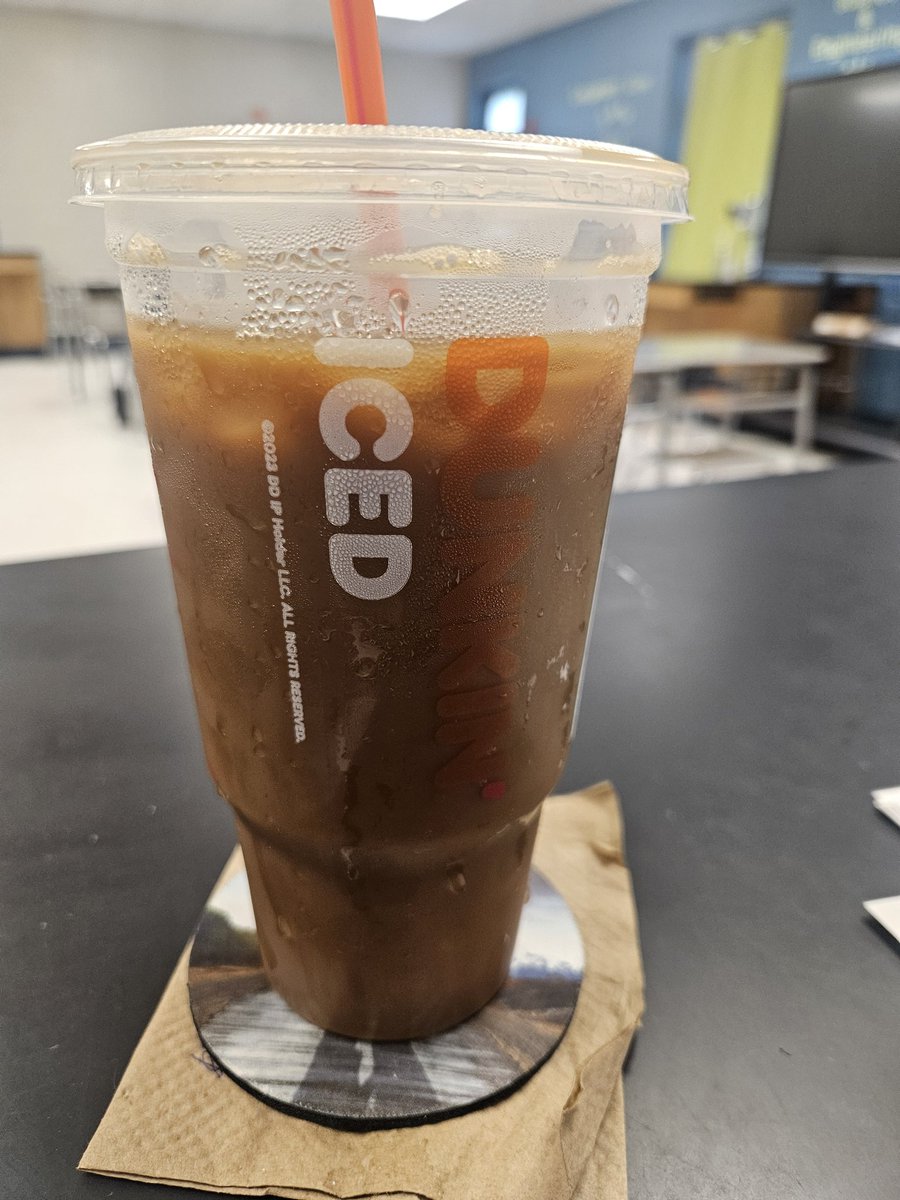 wbms_webb's tweet image. A sweet treat, from a student,  this morning to get me through the day. #TeacherAppreciationWeek