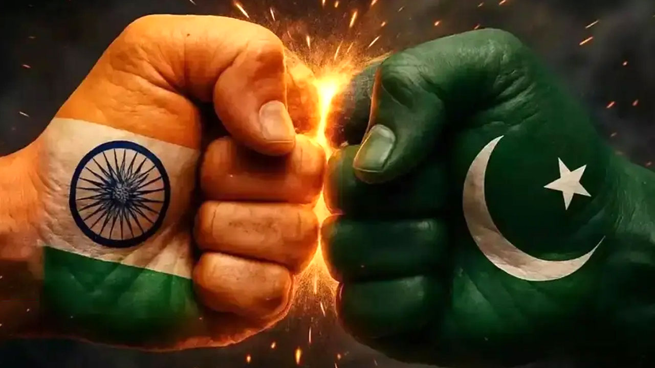 ভারত-পাকিস্তান উত্তেজনায় নতুন মোড়, কাশ্মীর সীমান্তে গুলি বিনিময় ও ড্রোন হামলা