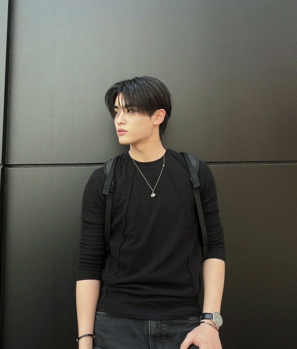 ahnjunwon_'s tweet image. STAN AESTEON!!!🫶🏻

#AESTEON #AHNJUNWON