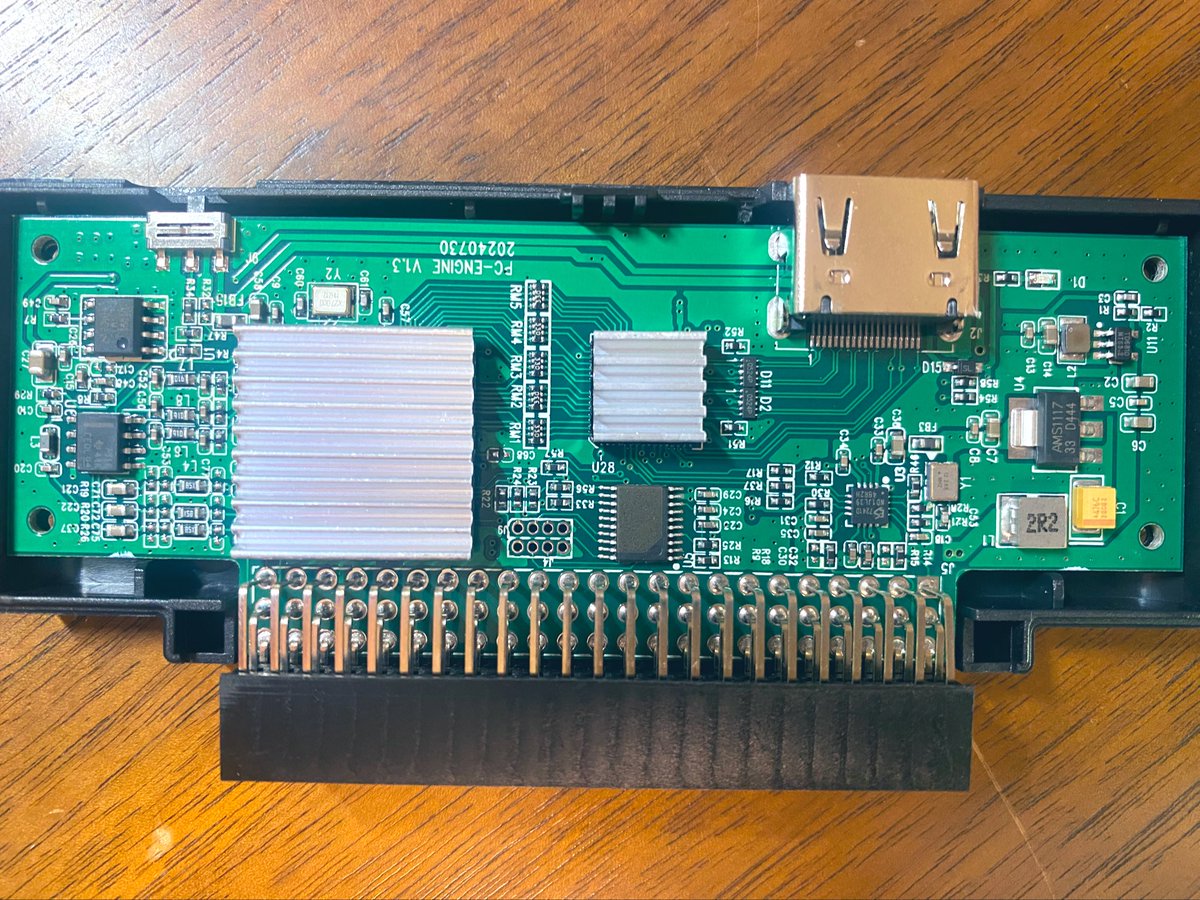 RetroAnsan's tweet image. PCエンジンの新ガジェット。
#BitFunx #coregrafx #turbografx

基板にPC-ENGINE V1.3 20240730と、物理設計はサークルさんの商品と同じかな。
