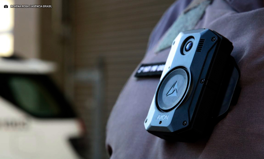 PDNewsBR's tweet image. STF anuncia acordo para uso de câmeras corporais pela PM de SP

politicadistrital.com.br/stf-anuncia-ac…

#CâMERAS #CâMERASCORPORAIS #PMSP #POLíCIAMILITAR #SãOPAULO #STF