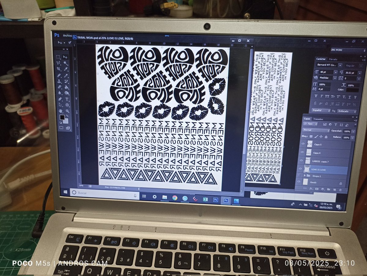 Después de mucha espera y tanto problema en mi vida, desde perdidas y enfermedad muy fuerte, volviendo a diseñar!!!
Muy pronto amigos, nuevas sorpresas y diseños!!!