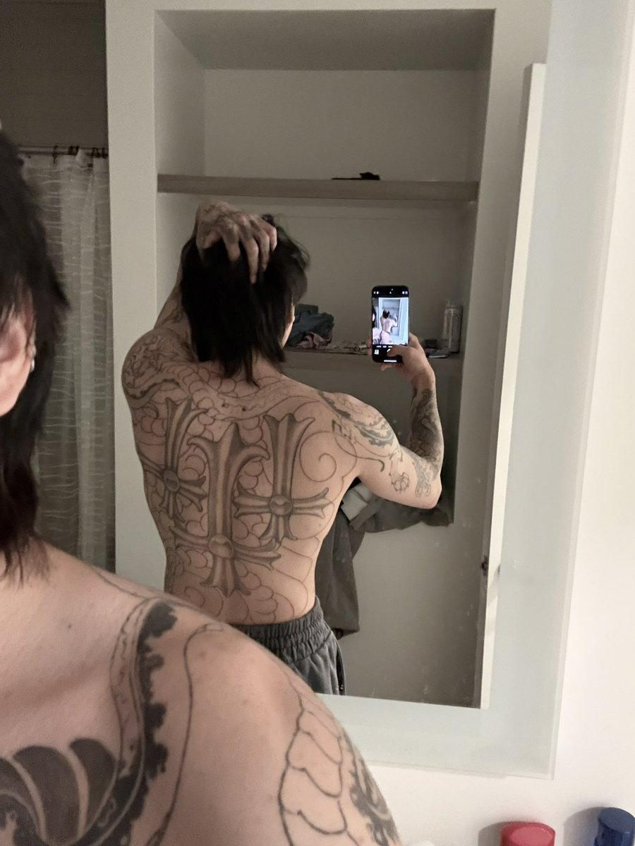 eli jang (@4facetats) on Twitter photo 