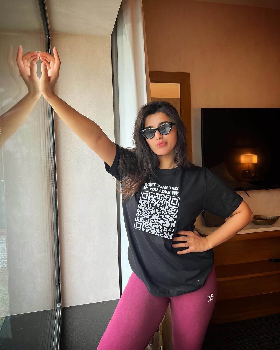 Gqe9Xl9WgAAhYb7?format=jpg&name=large