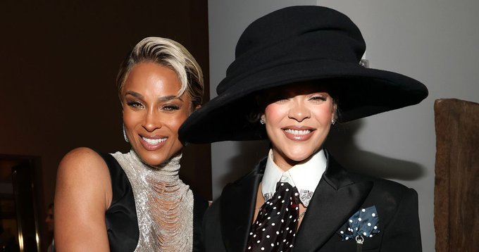 EmmaBrin's tweet photo. Rihanna and Ciara were photographed together for the first time since the 2010 Grammy Awards, posing side by side, with Ciara resting her hand on Rihanna’s baby bump. Precious. https://t.co/Fn8t0LKuBm