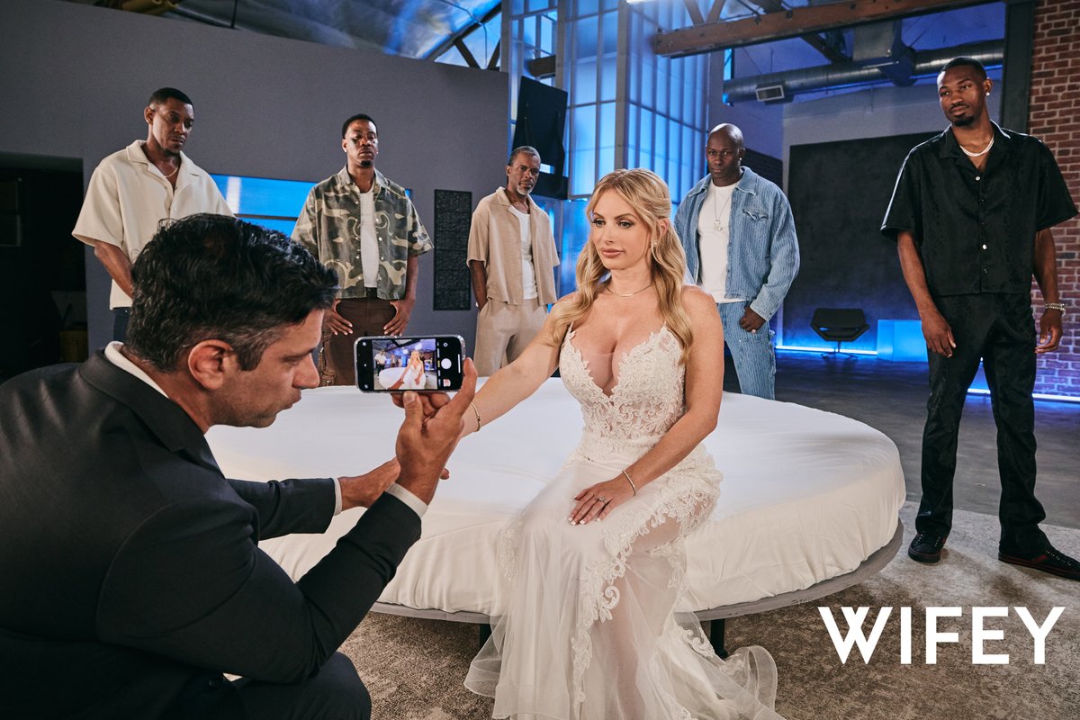 WIFEY (@wifeyupdates) on Twitter photo The man behind the camera, the woman of his dreams. <a href="/HuneyBaked/">Danielle Renae</a> & <a href="/themegadaddy/">Richard Glaze</a> are married life goals.
Featuring: <a href="/H0llywoodCash/">IG: @HollywoodCashMoney</a> <a href="/Mr_jordan_3x/">Jonathan Jordan aka Pussy Bandit</a>
<a href="/worldofmann/">Richard Mann</a> <a href="/sheemthedream23/">SheemTheDream</a> <a href="/IAMSLIMPOKE/">SLIMPOKE</a> for WIFEY ♡ vxn.link/DanielleRichard The man behind the camera, the woman of his dreams. <a href="/HuneyBaked/">Danielle Renae</a> & <a href="/themegadaddy/">Richard Glaze</a> are married life goals.
Featuring: <a href="/H0llywoodCash/">IG: @HollywoodCashMoney</a> <a href="/Mr_jordan_3x/">Jonathan Jordan aka Pussy Bandit</a>
<a href="/worldofmann/">Richard Mann</a> <a href="/sheemthedream23/">SheemTheDream</a> <a href="/IAMSLIMPOKE/">SLIMPOKE</a> for WIFEY ♡ vxn.link/DanielleRichard