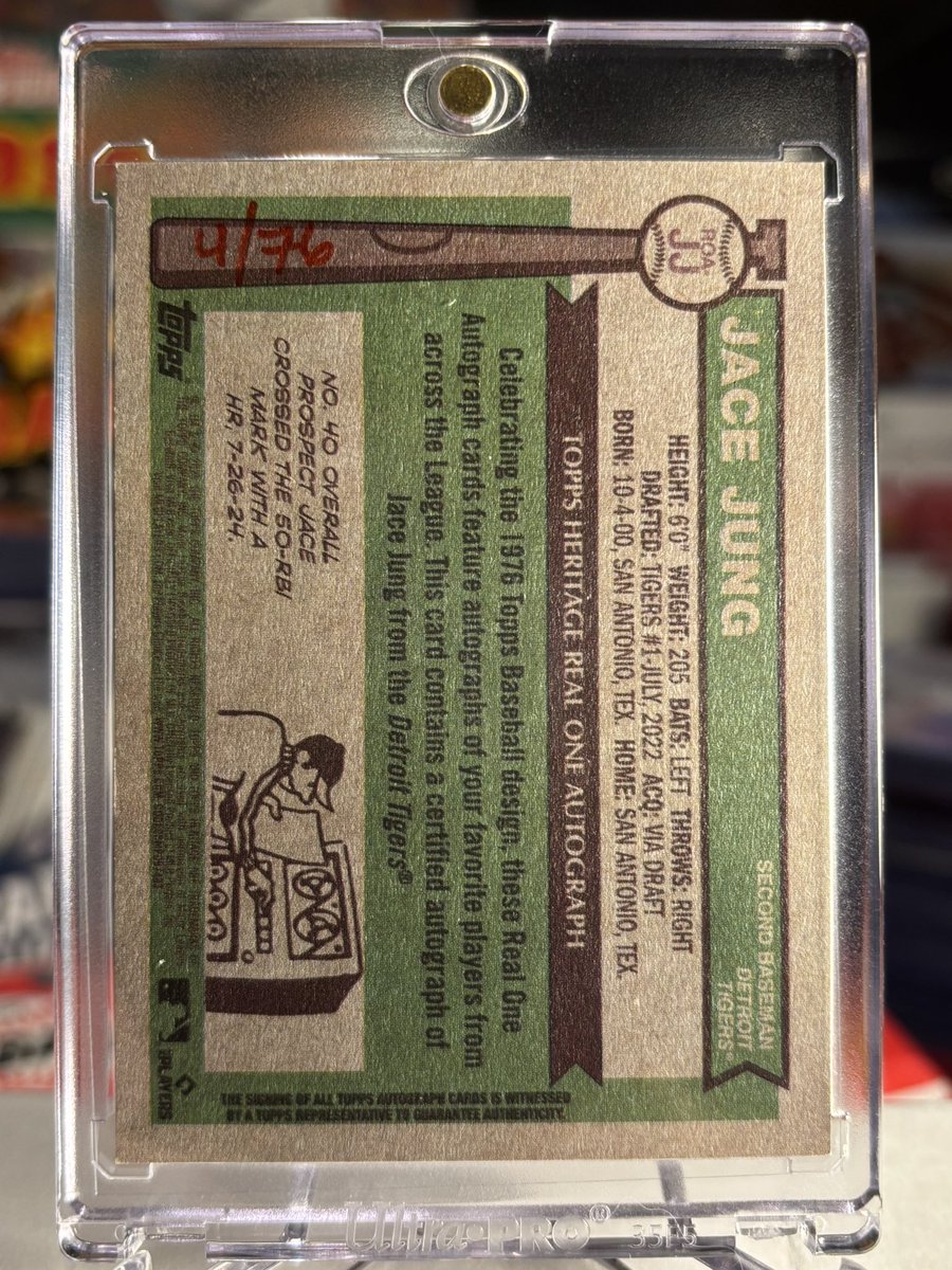 BreakKnight0's tweet photo. 💥BOOM💥2025 #Topps Heritage #PackPull #BigHit #PSA10 ⭐️⚾️JACE JUNG⚾️⭐️ AUTO SSP #'d 04/76 !! YESS !!
@tigers #JaceJung #Rookies #baseballcards #MLB @MLB https://t.co/rSbMJUp8Df