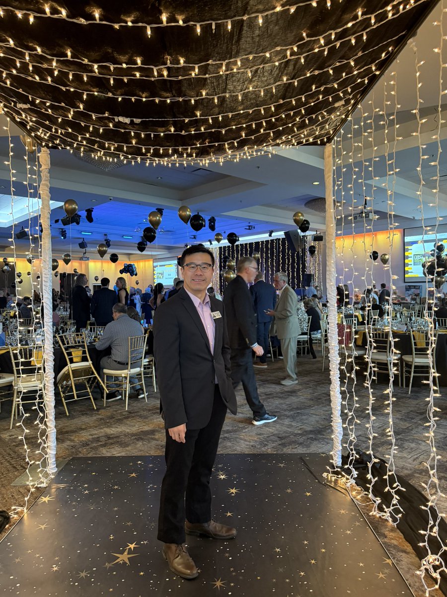 honchanbc's tweet photo. Always proud to support our local Rotary Club for their incredible contributions to our community and around the world. Congratulations, Rotary Club of Richmond Sunrise!
#bc #conservativebc #rotaryclubofrichmond #richmondcentre https://t.co/PPnmAEhXzc