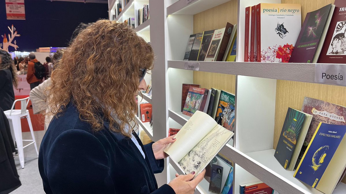 tanapasqualini's tweet photo. La cultura es un derecho y se cumple cuando hay un estado presente. 
Genera trabajo y moviliza la economía.

Este año la Feria Internacional del Libro Marcelo Martin Berbel va a ser de 10 días, desde el 12 al 21 de septiembre. 

El libro nos interpela y nos cambia #HitosDeGestión https://t.co/rO6uakC0eL