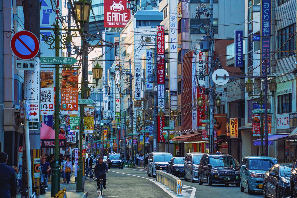 Osaka day 1 , many contrast, loving this country.
#SonyAlpha