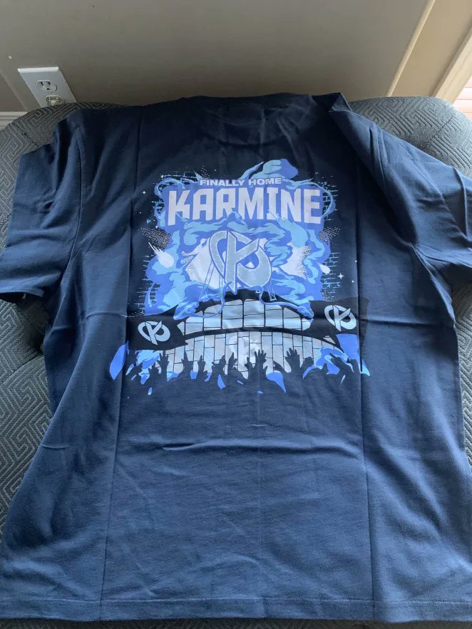 The final winner from my #RLCS X giveaways prize arrived! 

Another congratulations to <a href="/jnthn_rl/">JohnyBoi!</a> ! 🥳