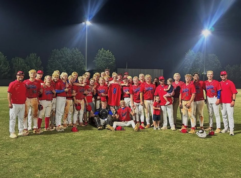 Matt Earon (@mattearon11) on Twitter photo My senior year came to close last night. I want to thank all my teammates and coaches for an amazing year. Wouldn’t trade it for the world.
Thank you <a href="/jdragonbaseball/">Jefferson Baseball</a>
Stats:
82 Innings Pitched
ERA: 2.04
WHIP: 1.207
Strikeouts: 45
P/IP: 12.9
Strikes: 71%
Complete Games: 3 My senior year came to close last night. I want to thank all my teammates and coaches for an amazing year. Wouldn’t trade it for the world.
Thank you <a href="/jdragonbaseball/">Jefferson Baseball</a>
Stats:
82 Innings Pitched
ERA: 2.04
WHIP: 1.207
Strikeouts: 45
P/IP: 12.9
Strikes: 71%
Complete Games: 3
