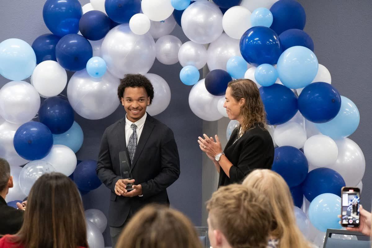 Cooper_boosters's tweet image. One of our athletes was honored at Hendrick as Nurse Tech of the year! Cedric is proof that you can work hard on and off the field. Way to go Cedric…..we are all so proud of you.