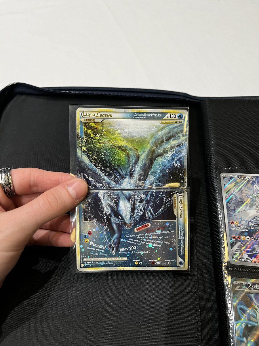 Was such a blast to attend #PAXEast2025 and get to play the demo of <a href="/CrimsonDesert_/">Crimson Desert</a> 🗡️

Gonna post a video soon covering it 👀
In the meantime, here’s some photos from the event!
#CrimsonDesert