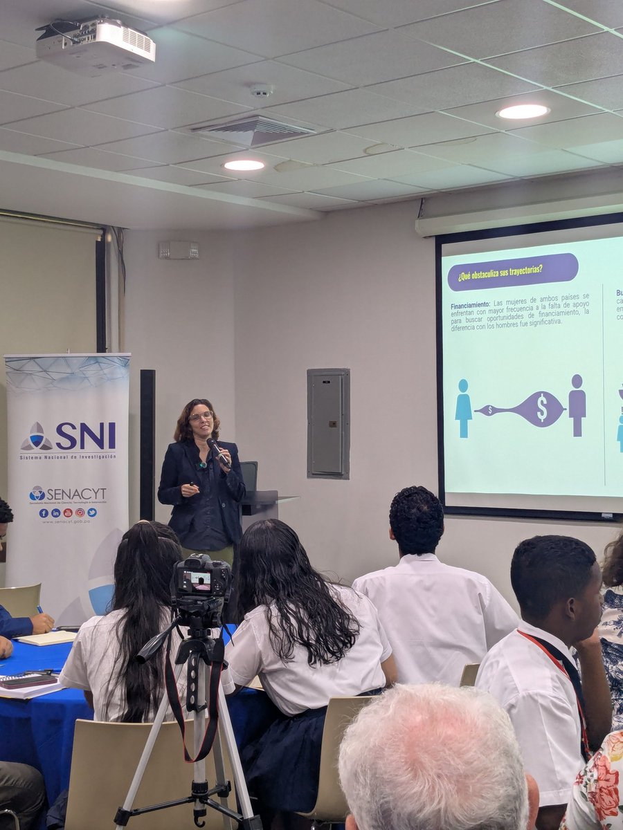 Rolando A. Gittens (hijo y bisnieto de inmigrante) tweet media