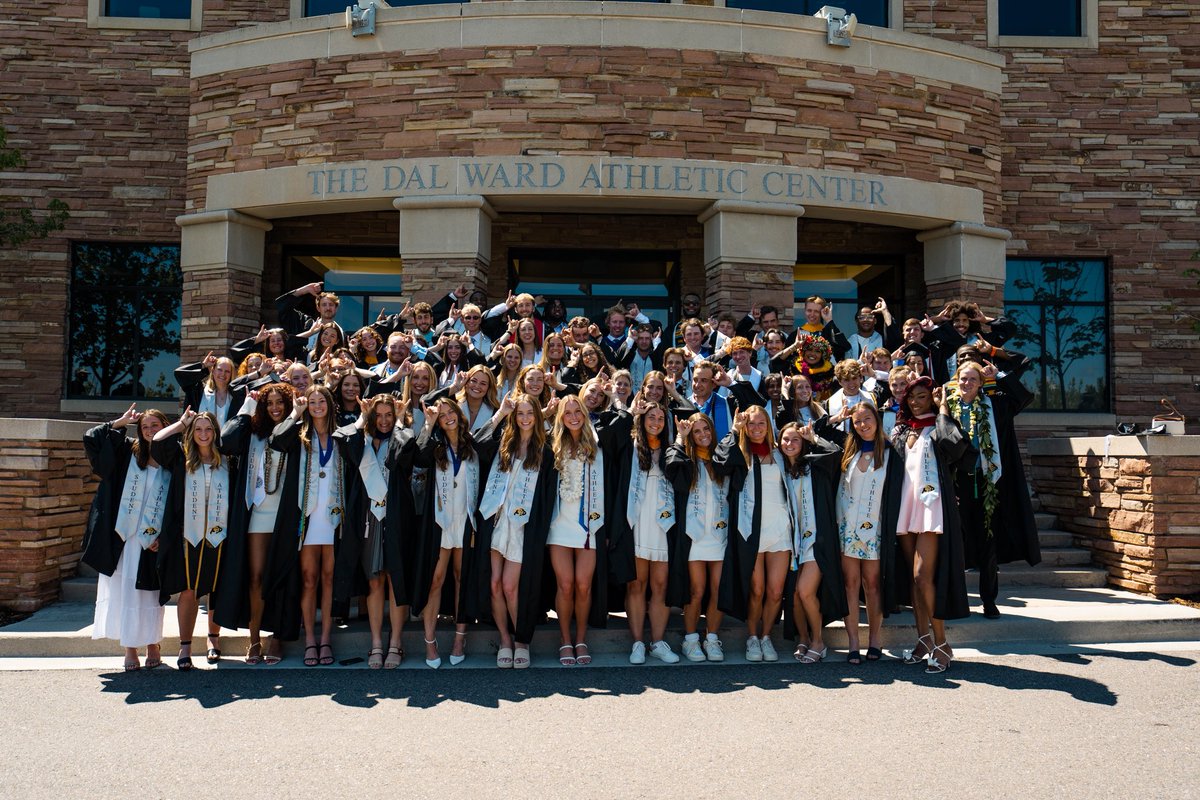 Colorado Buffaloes (@cubuffs) on Twitter photo The Class of 2025 🦬
#GoBuffs The Class of 2025 🦬
#GoBuffs