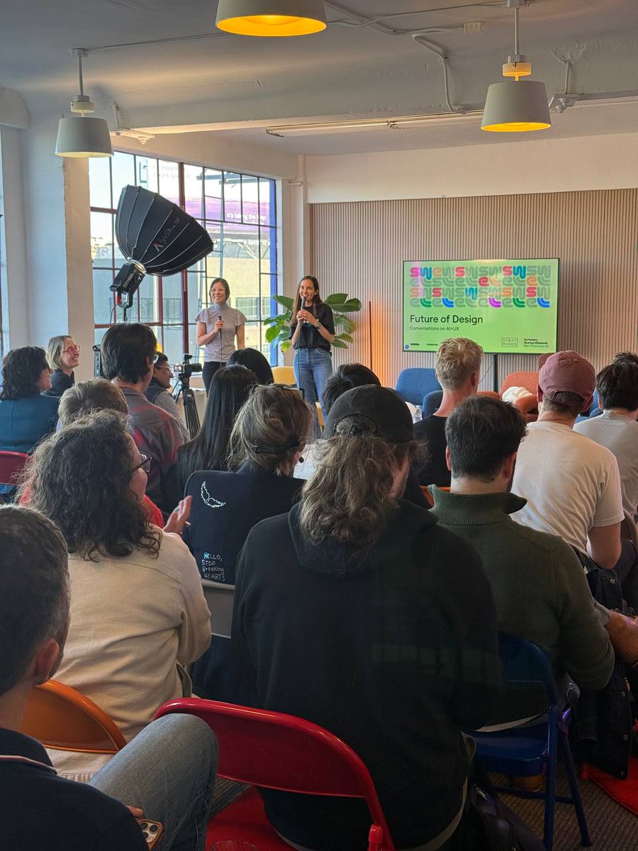 TechstarsSWSF's tweet image. 🚀 We’re live! AI × UX: The Future of Design - AIxUX Techstars ‍Startup Weekend San Francisco AI and @StratMindsVC  at @freepik .

The brightest minds in AI and design are here, and the connections are flowing.