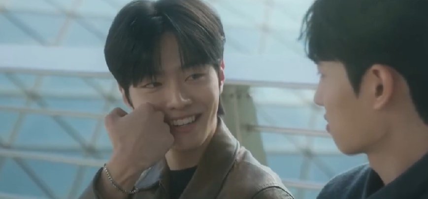 dearbubble7's tweet photo. after making me suffer for six episodes, i hope their love lasts forever <3
#BusinessAsUsual #을의연애 #BusinessAsUsualEp6 https://t.co/1wYjGJQzis