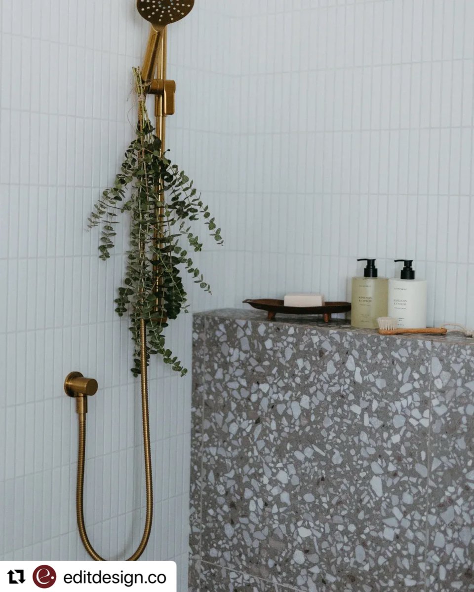 Classic with a twist 🖤 The Retro series brings a timeless tile design into a modern format—beautifully featured in this bathroom for a bold yet nostalgic touch. Design: editdesign.co Photo: candiceguyphotos  #TimelessDesign #BathroomInspo #TileDesign