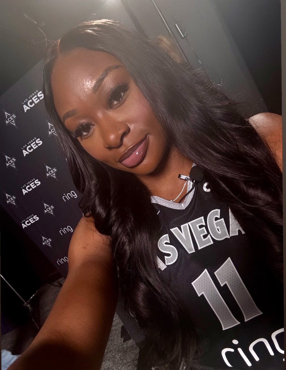 Dana Evans tweet media