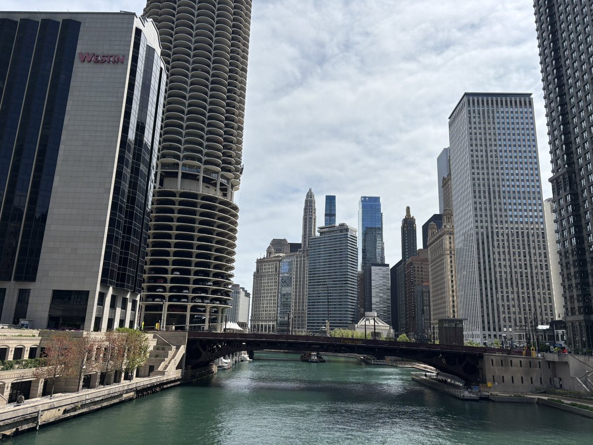 Gorgeous day for Chicago Water Week
<a href="/CurrentWater/">Current</a>