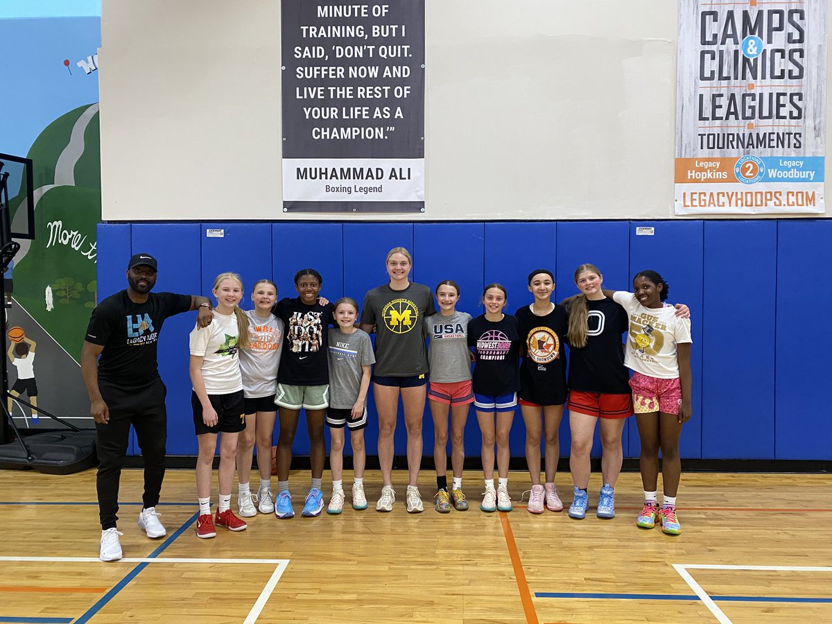 Demondi Johnson (@demondij) on Twitter photo Thank you <a href="/OliviaOlson2024/">Olivia Olson</a> for coming to talk to my 6th grade team about mentality, working hard, details, and more. It’s a pleasure seeing Liv work in person but even better seeing her be “the” example for many others. Keep inspiring and keep building your LEGACY!! 🙏🏾🏁 #Legacy Thank you <a href="/OliviaOlson2024/">Olivia Olson</a> for coming to talk to my 6th grade team about mentality, working hard, details, and more. It’s a pleasure seeing Liv work in person but even better seeing her be “the” example for many others. Keep inspiring and keep building your LEGACY!! 🙏🏾🏁 #Legacy