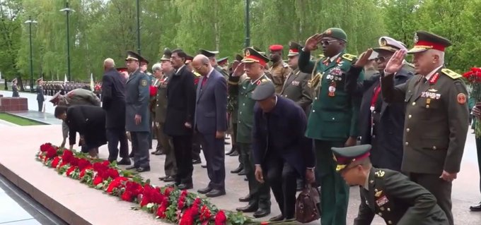 ANI's tweet photo. Union MoS Defence Sanjay Seth, who is in Moscow for May 9 Victory Day Parade, laid a wreath at the Tomb of the Unknown Soldier and met Russian Deputy Defence Minister Col Gen Alexander Fomin to discuss deepening military and technical cooperation yesterday. He thanked Russia for its support against crossborder terrorism, with both sides agreeing to enhance ties through existing frameworks and regular consultations.

(Source: Directorate of Public Relations, Ministry of Defence)