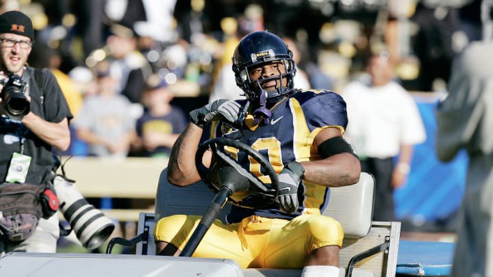 HinchenMajor's tweet image. After a great workout I am extremely honored to say I have received my Seventeenth Division one offer from the prestigious University of California, Berkeley!! @CoachTB02 @AllenBrown_4 @LaQuintaFB @GregBiggins @adamgorney @ChadSimmons_ @CoachRuiz75 @SeanW_247Sports
#GoBears🐻