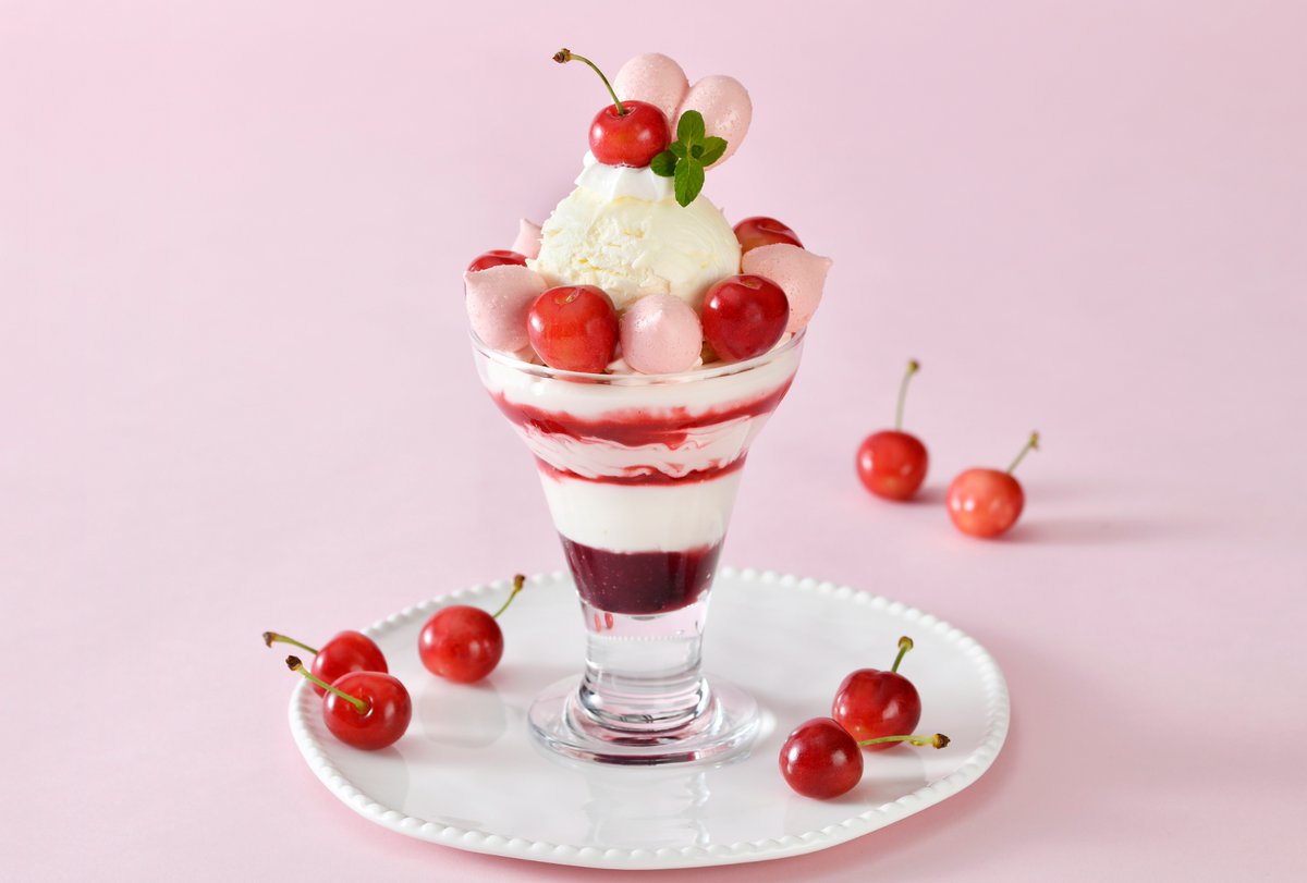 imakana777's tweet image. 【横浜】旬のサクランボをパフェに ホテルニューグランド
kanaloco.jp/news/culture/b…
ホテル本館1階のコーヒーハウス「ザ・カフェ」では31日まで、旬のサクランボを使った「さくらんぼパフェ」を提供しています。初夏にぴったりの爽やかな味わい。
#横浜