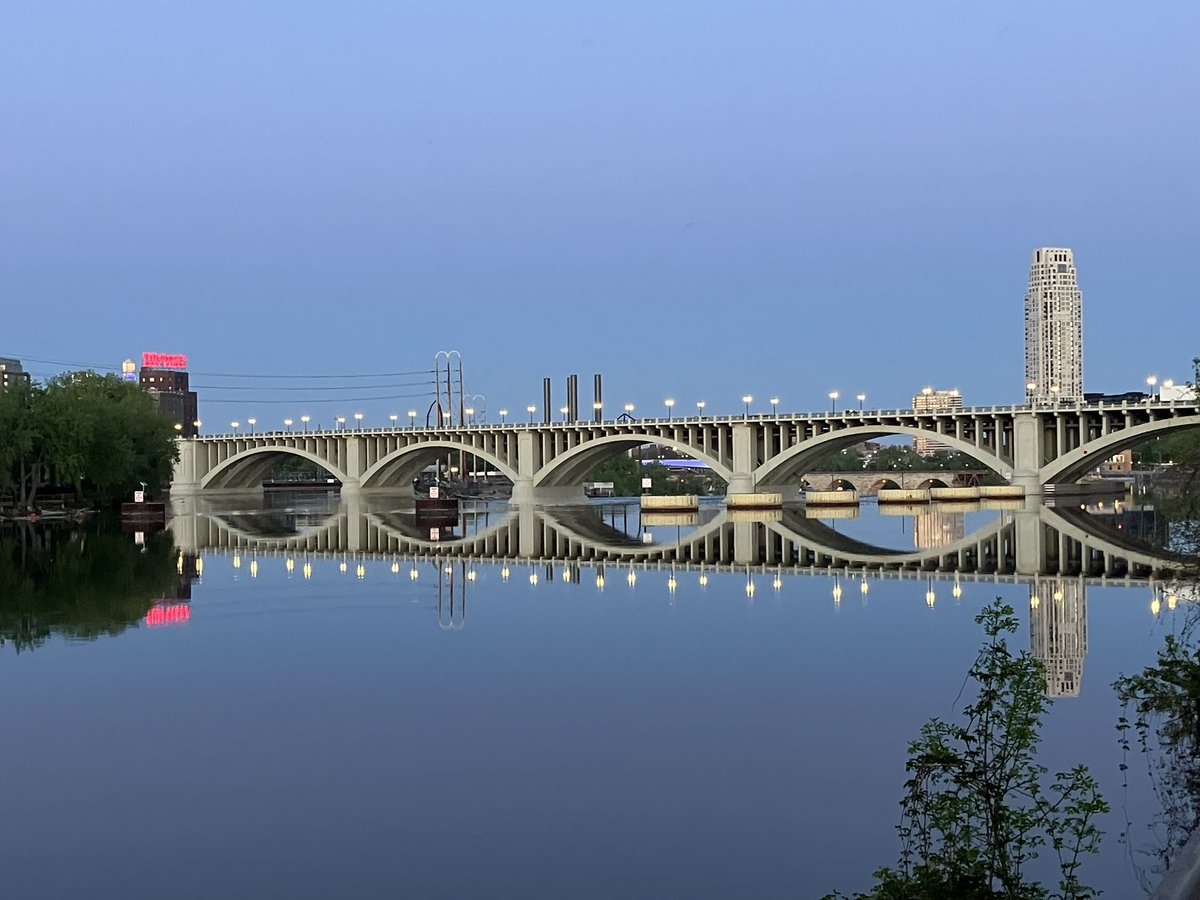 CallaghanPeter's tweet image. Mirror pond or Mississippi River?