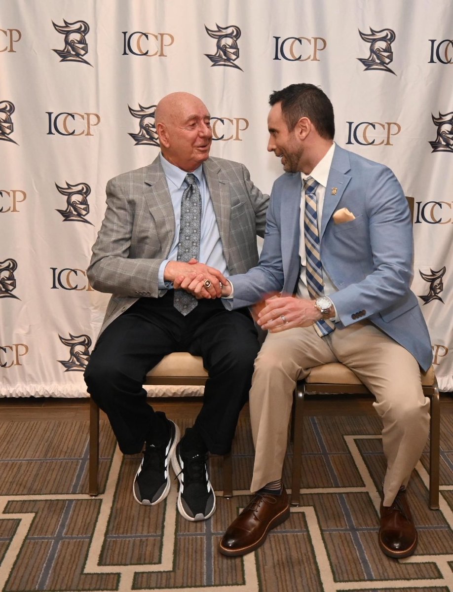tj_tyrrell's tweet image. I had a cool opportunity &amp;amp; honor to introduce our keynote speaker &amp;amp; special guest, the legendary @DickieV at our “Knight at the Derby” fundraiser for @ICCatholicPrep. Thanks to all who supported such an “A”wesome event! #KnightofJewels #DickieV #GoKnights