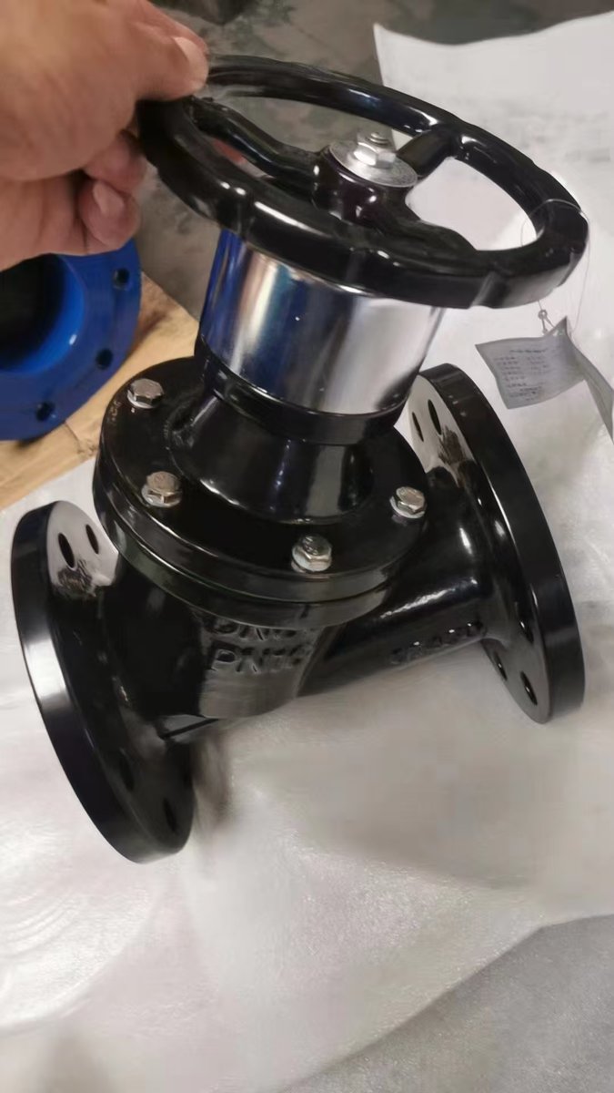 Smart Flow Control Starts Here
Our Cast Iron Digital Locking Balancing Valve is built for precision in HVAC and hydronic systems. 
​whatsapp: 0086 18119263193
email : sales22@hbyuanda.com
#BalancingValve #FlowControl #HVACSystems #CastIronValve #SmartValveTechnology