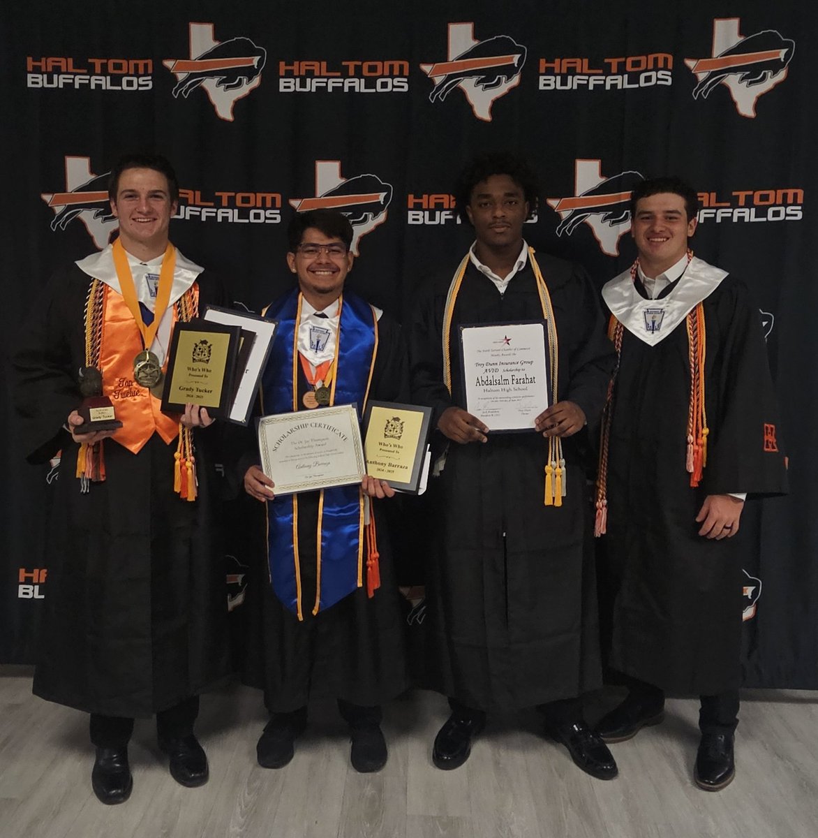 Coach Tucker - Haltom (@coach_jwtucker) on Twitter photo These football players did well at Senior Awards tonight!
<a href="/FootballHaltom/">Haltom Football Boosters</a> #HaltomFamily These football players did well at Senior Awards tonight!
<a href="/FootballHaltom/">Haltom Football Boosters</a> #HaltomFamily