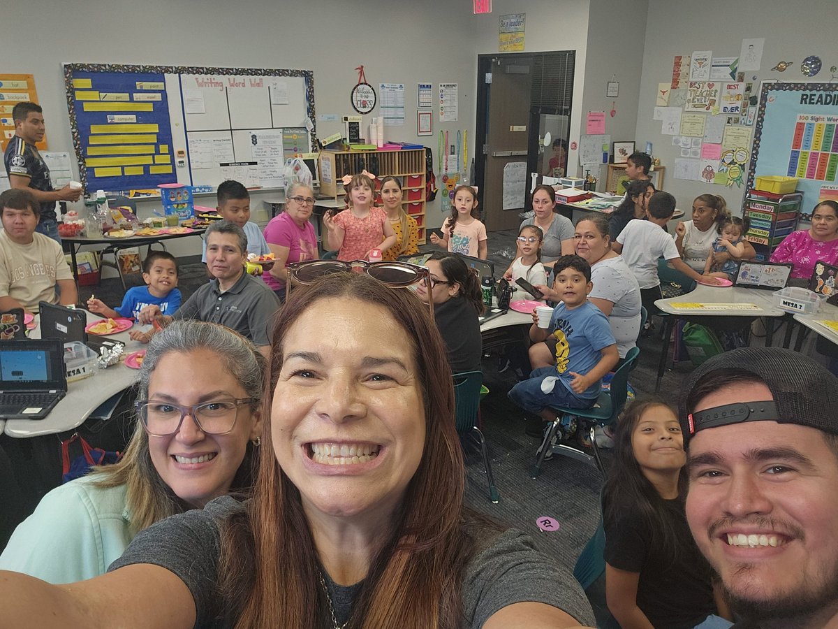 Irene Quiros M. Ed. (@quirosirene) on Twitter photo Today we celebrated with our parents all of the growth that our students have had this year! Our Parent University has supported through the whole year! <a href="/CFISDLieder/">Lieder Elementary</a> <a href="/CFISDPK1/">cfisdprimary</a> <a href="/CFISDELs/">CFISD EBs</a> #liederleopardsarebettertogether Today we celebrated with our parents all of the growth that our students have had this year! Our Parent University has supported through the whole year! <a href="/CFISDLieder/">Lieder Elementary</a> <a href="/CFISDPK1/">cfisdprimary</a> <a href="/CFISDELs/">CFISD EBs</a> #liederleopardsarebettertogether
